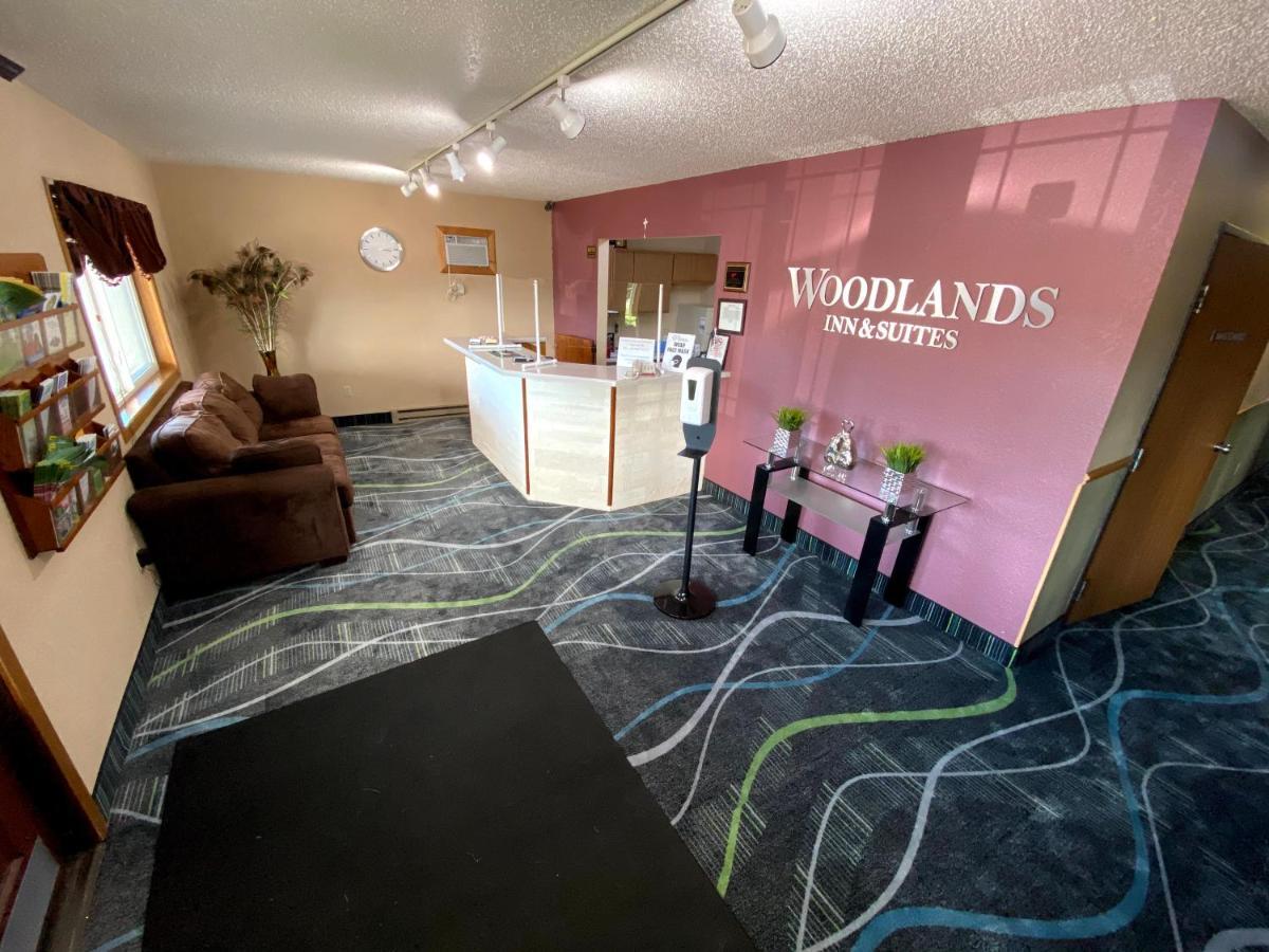 Woodland Inn & Suites Medford Buitenkant foto