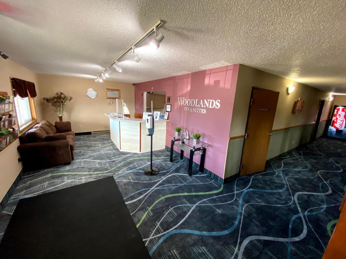 Woodland Inn & Suites Medford Buitenkant foto